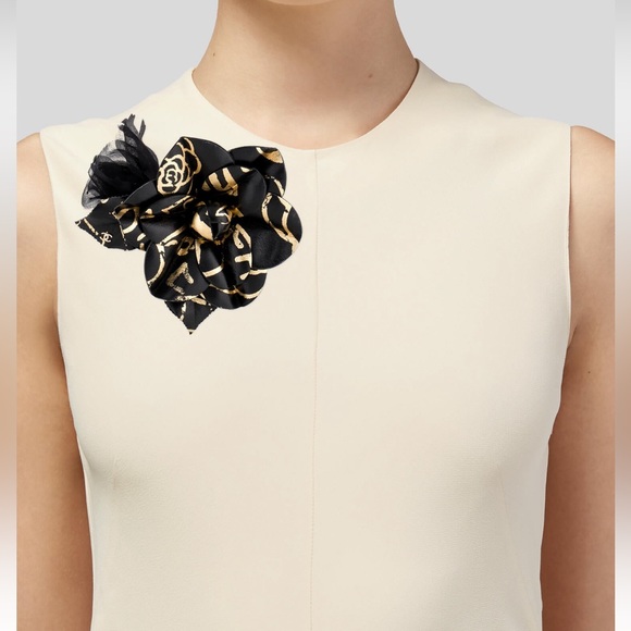 NWT Chanel brooch - Picture 2 of 6